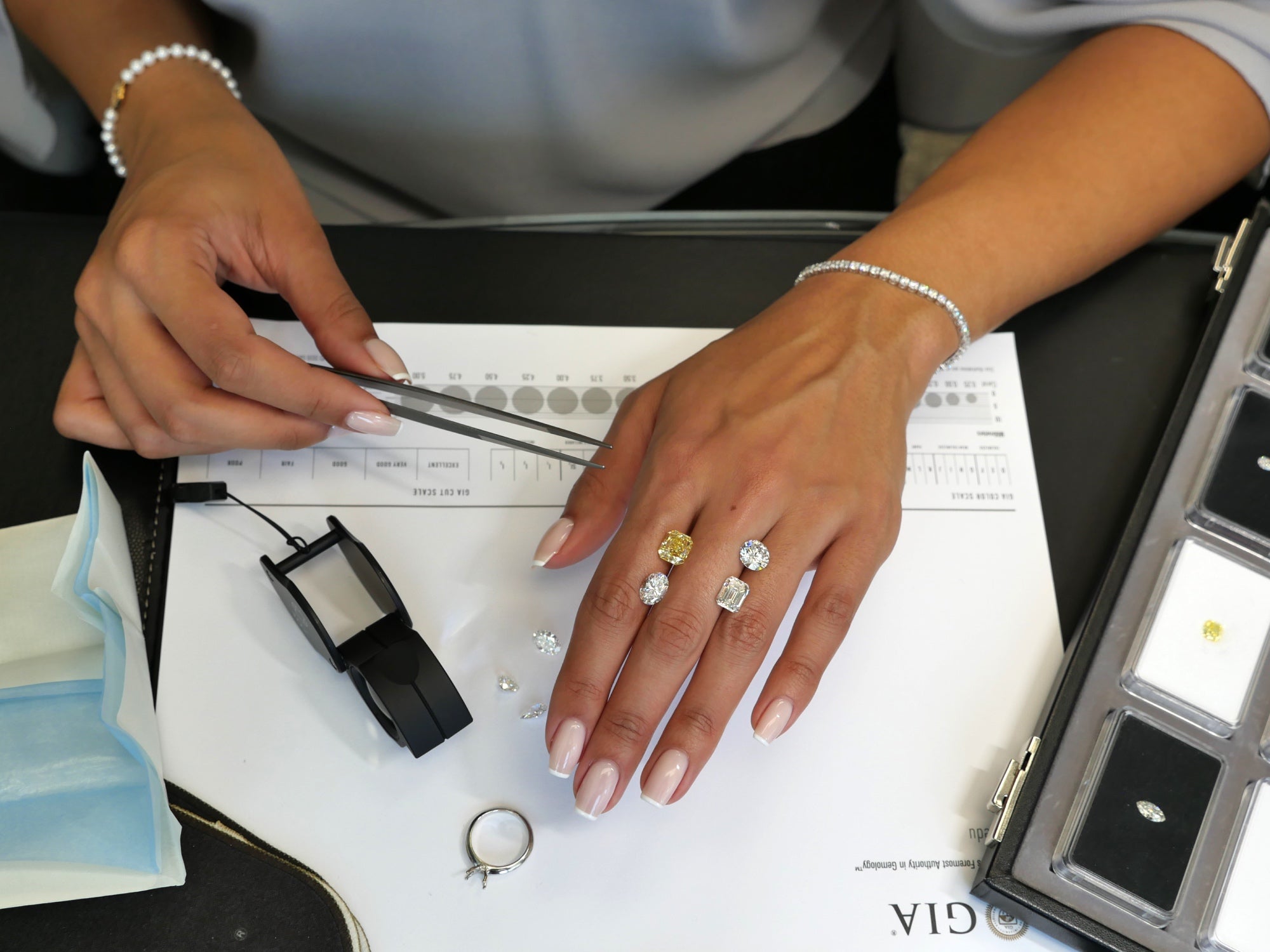 The Experience of Selecting Your Perfect Diamond | Jewelry Design House