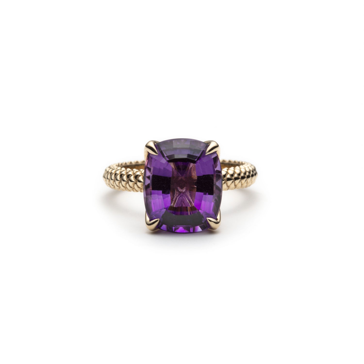 Lepia Cushion-Shaped Amethyst Ring