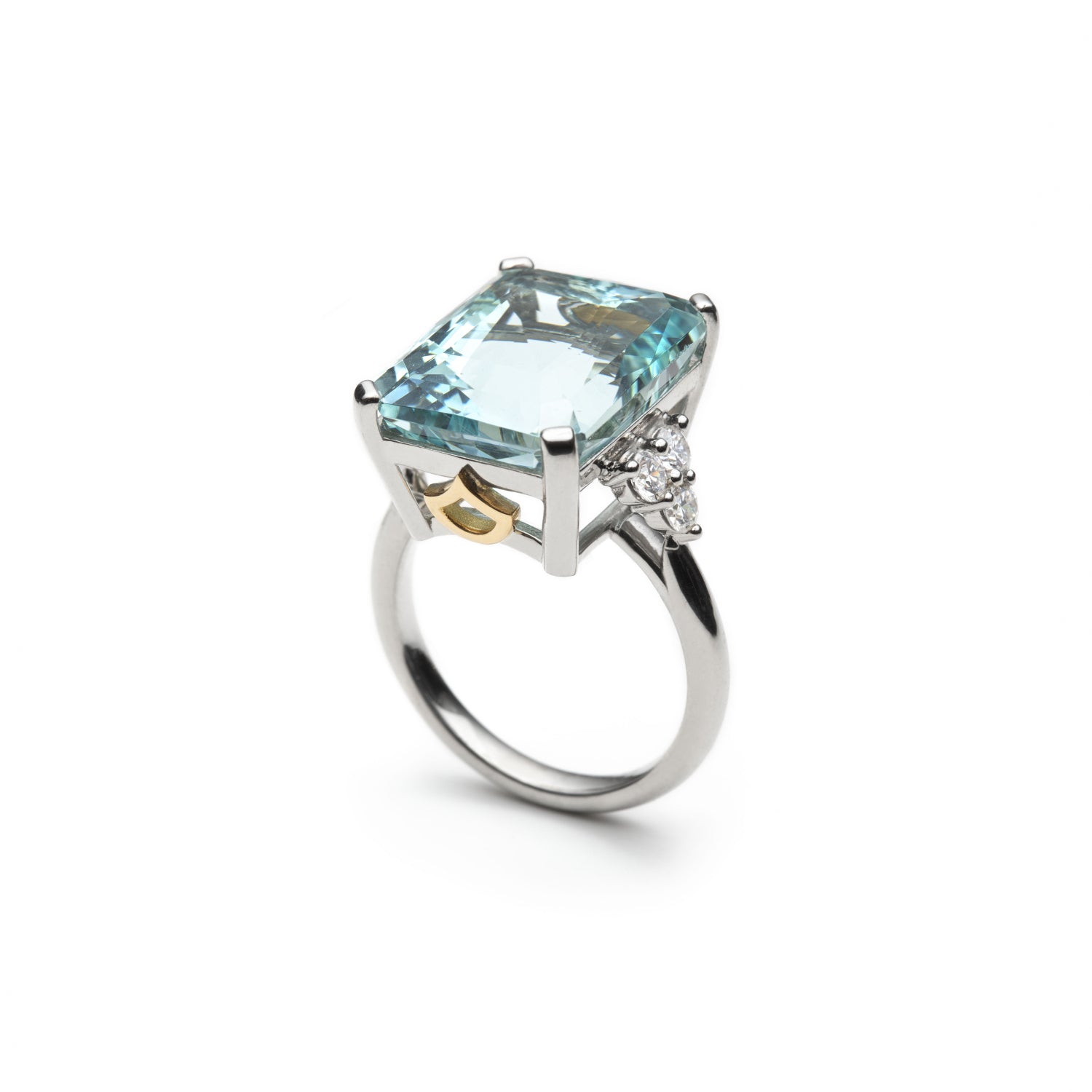 Radiant Cut Aquamarine and Round Brilliant Cut Diamond Cocktail Ring Side View