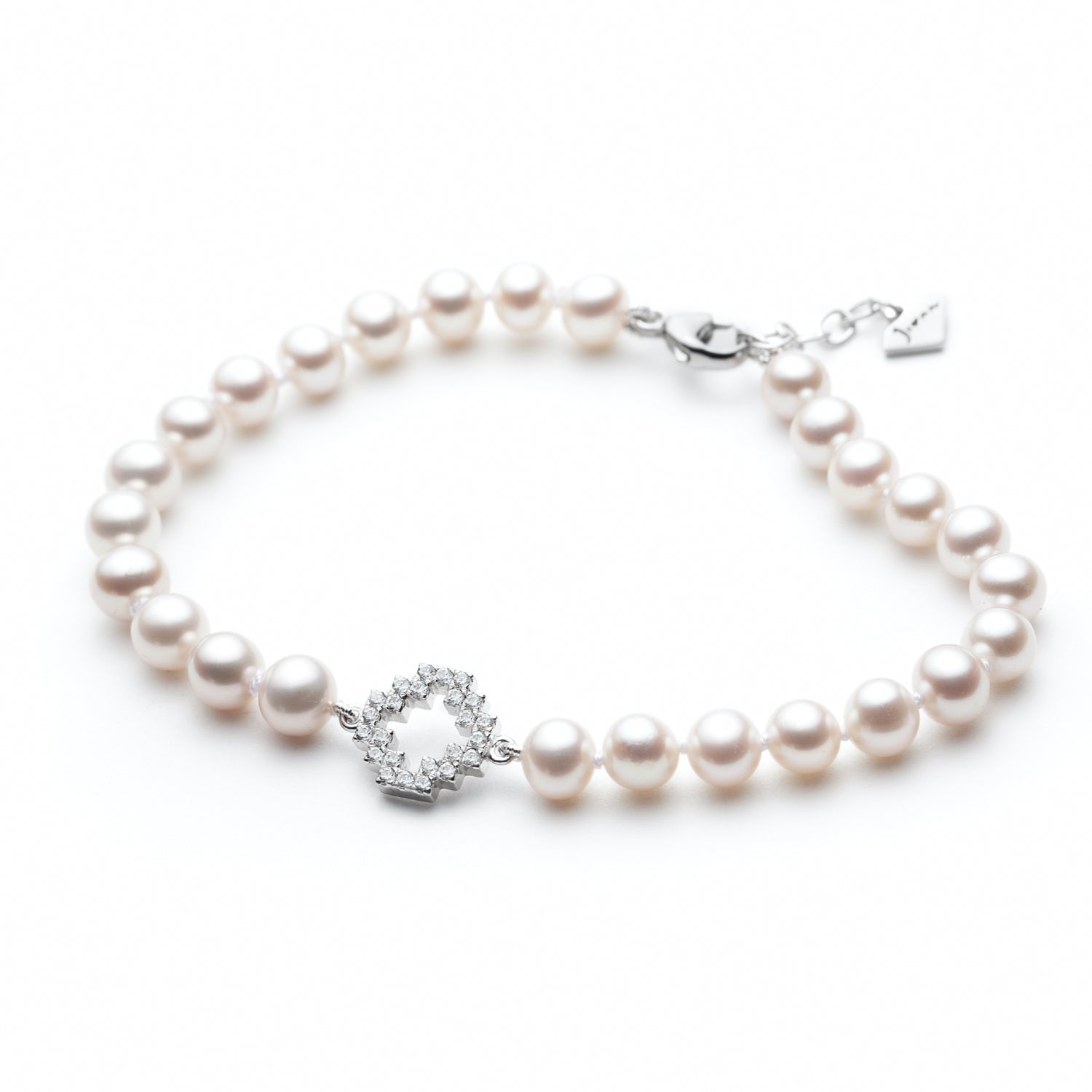 Diamond Pavé Reversible Step Motif White Pearl Bracelet