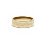 Hammered Finish Bevelled Edge 8-9 mm Wedding Band in Yellow Gold