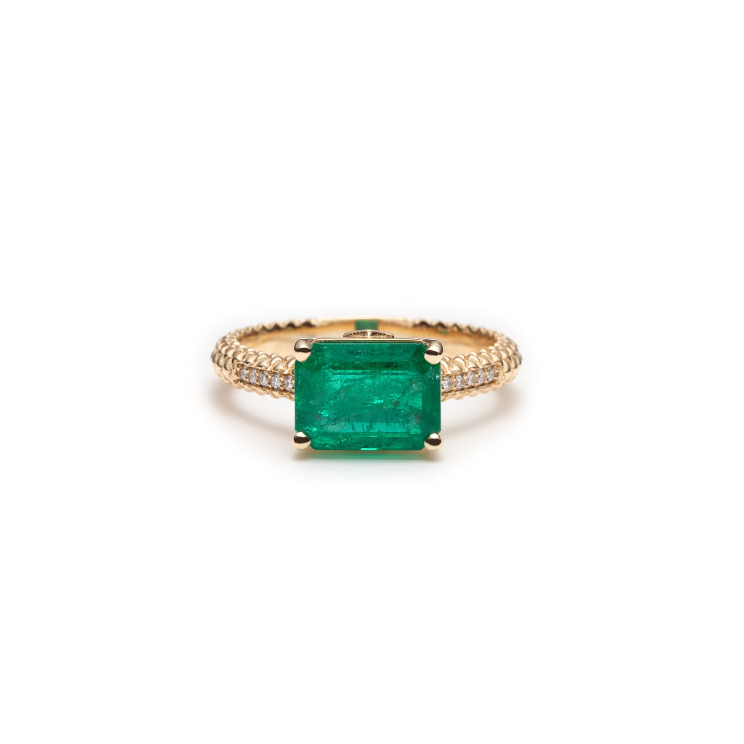 Lepia Emerald Cut Emerald East-West Ring in Yellow Gold