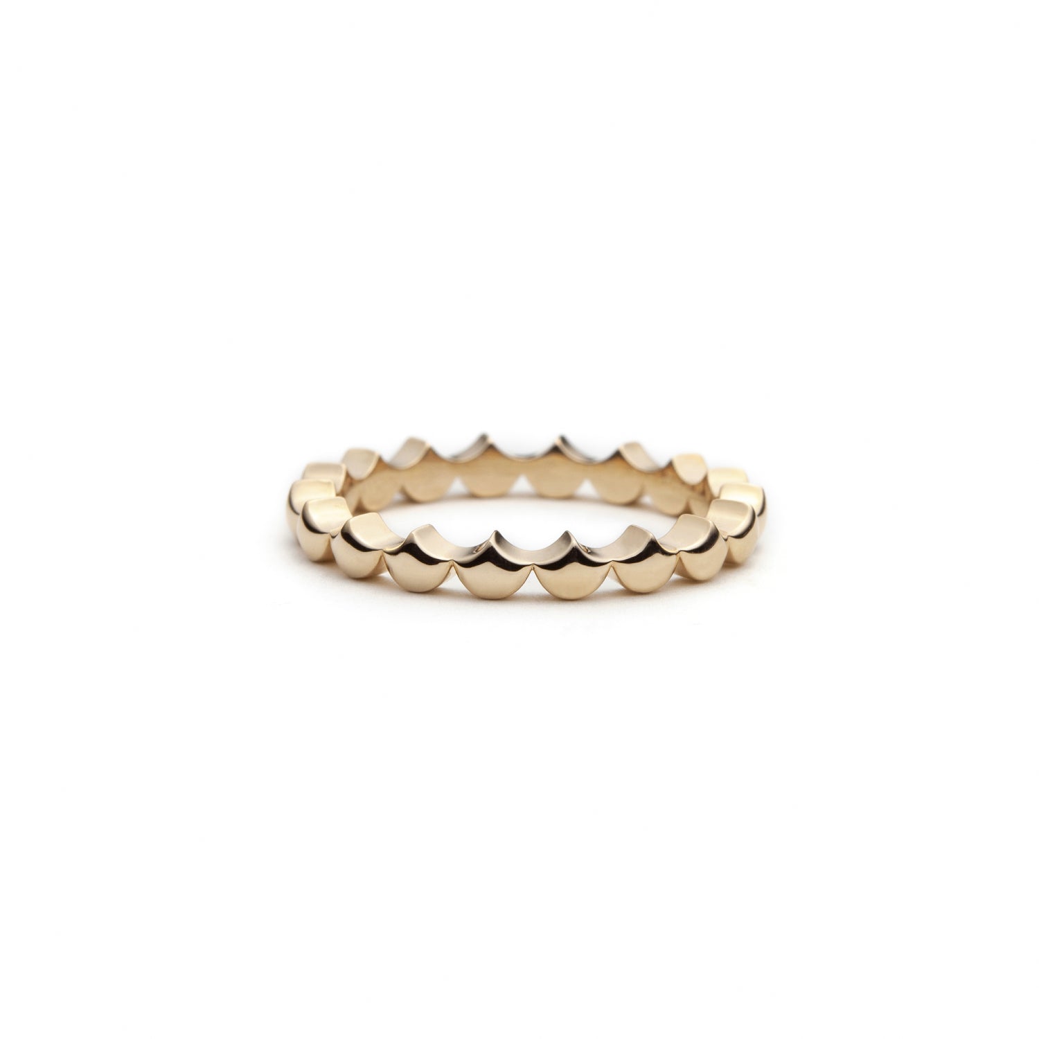Lepia Mermaid Scales Motif Ring in Yellow Gold