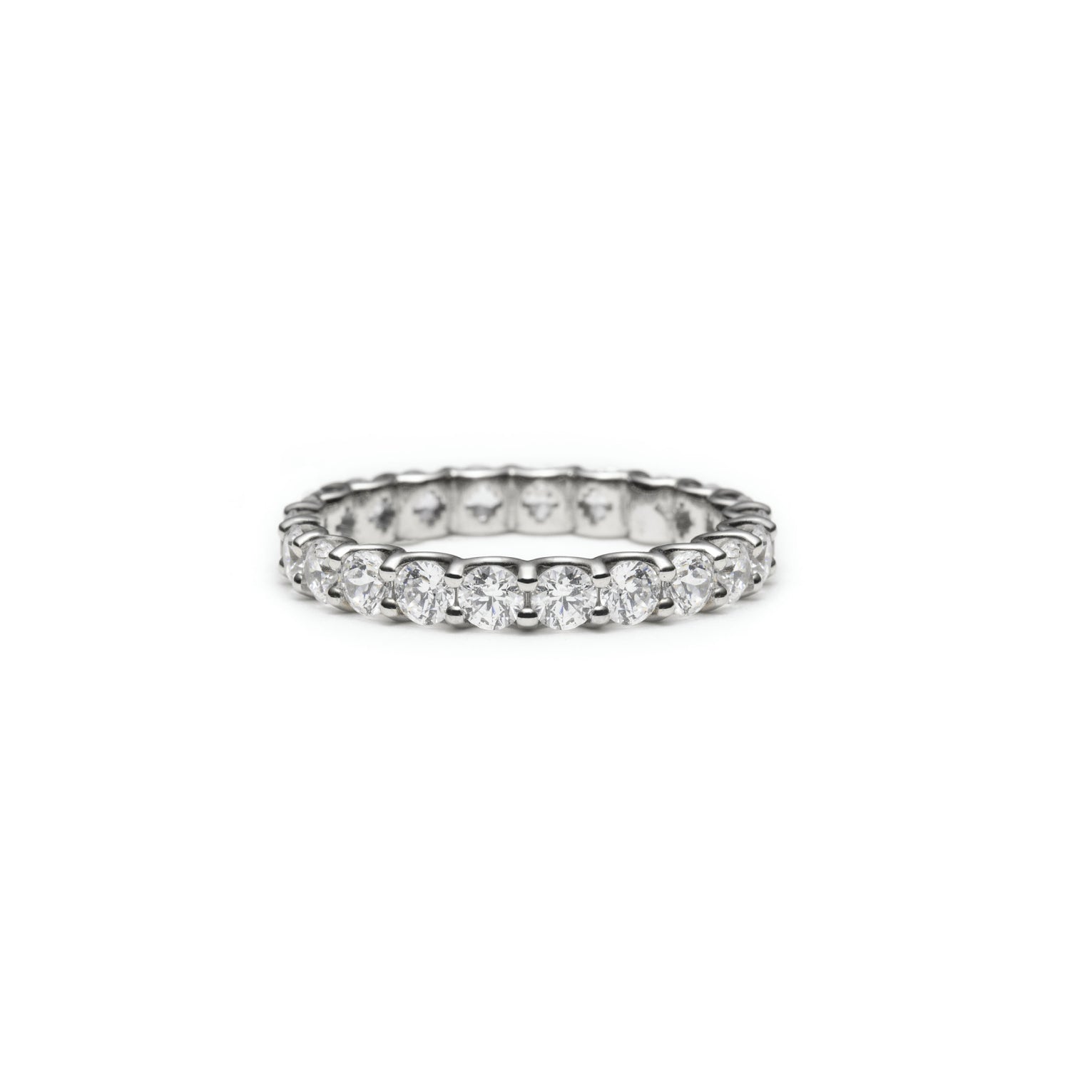 Round Brilliant Cut Diamond Scallop Set Eternity Ring in White Gold