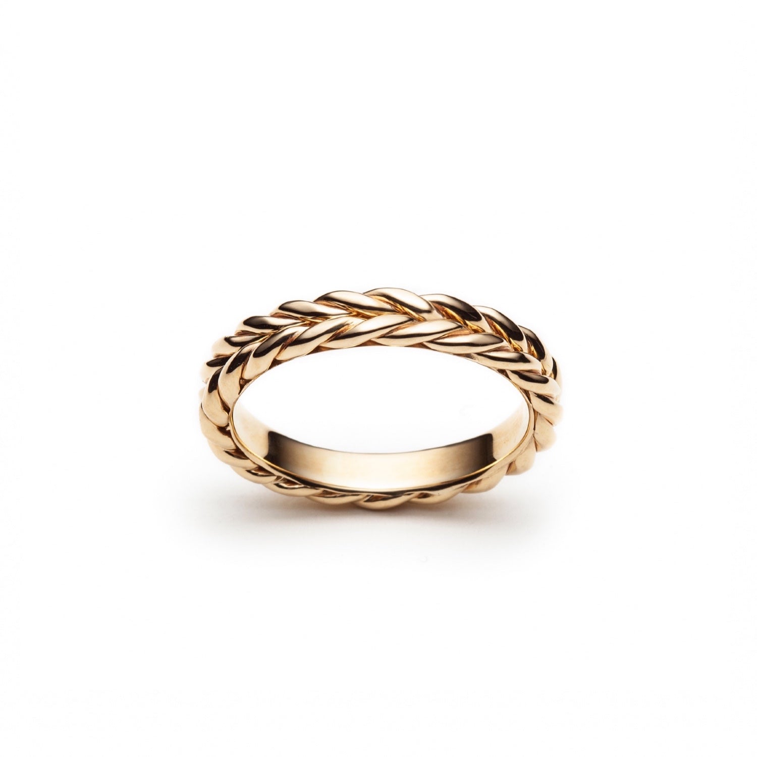 Signature Braided Polished Finish Standard Fit 4-5 mm Wedding Band in Yellow Gold